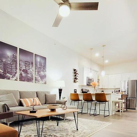 Appartement New Stylish Getaway- 5 Mil To Uptown/3 Smart Tvs! à Charlotte Extérieur photo