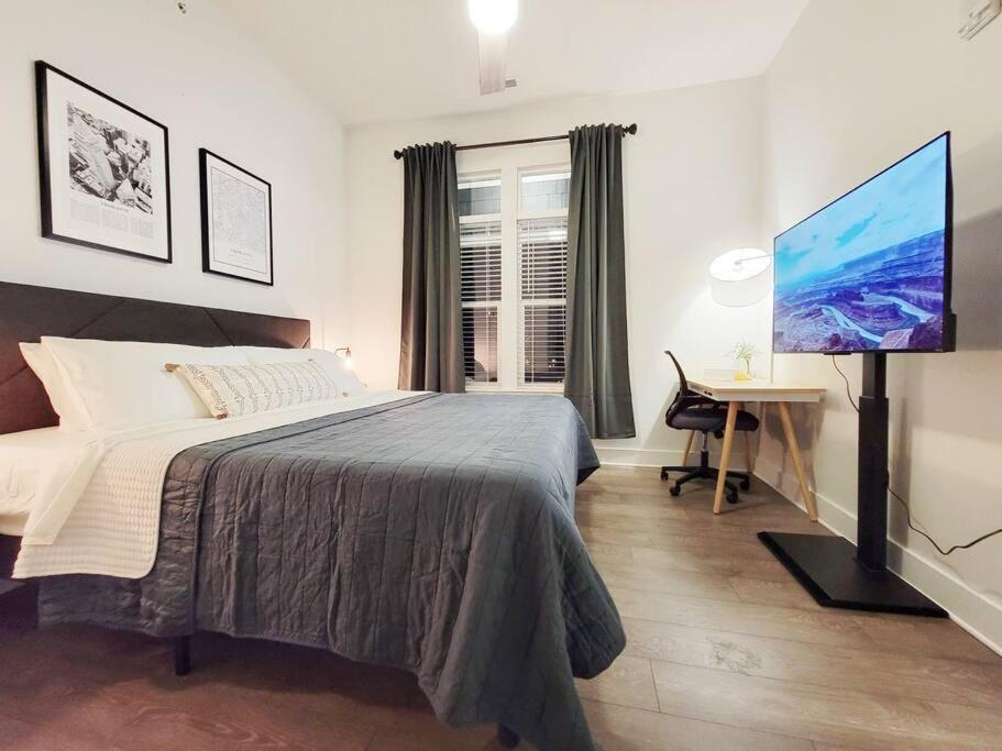 Appartement New Stylish Getaway- 5 Mil To Uptown/3 Smart Tvs! à Charlotte Extérieur photo